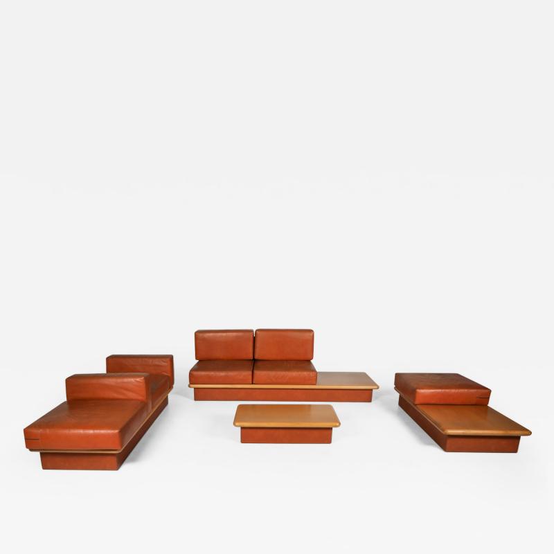 Mario Marenco Beech and leather living room set by Mario Marenco Italy set of six 1970s