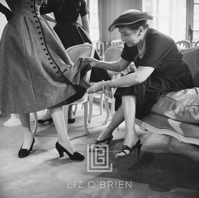 Mark Shaw Dior Victorine dress Buyer Inspects 1953