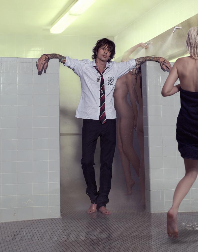 Markus Klinko Tommy Lee The Shower