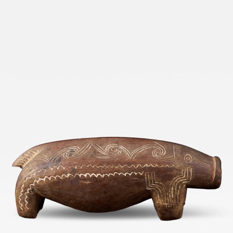 Massim Pig charme sculpture Trobiant