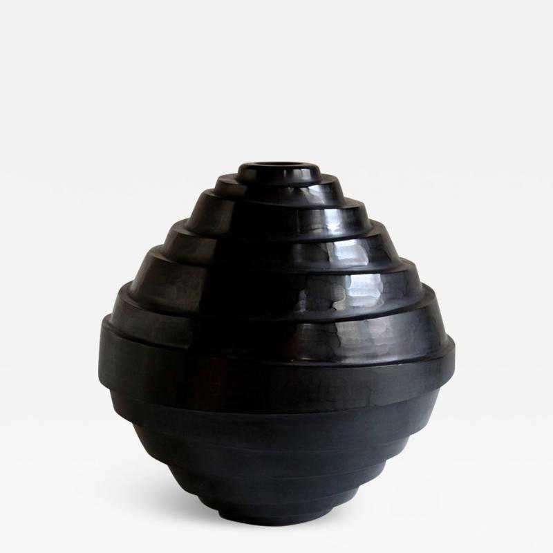 Massimo Micheluzzi Black Vase