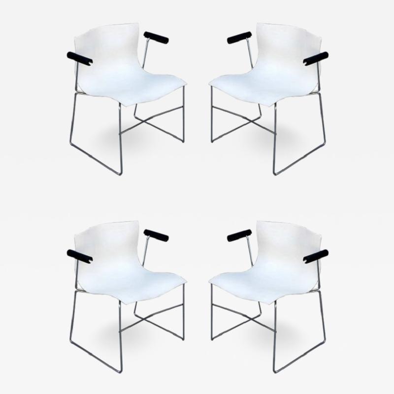 Massimo Vignelli Set of 4 Handkerchief armchairs by Massimo Vignelli for Knoll