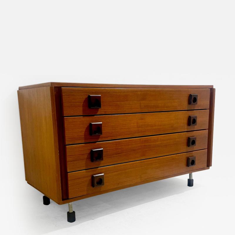 Mid Century Modern Chest of Drawers with Square Handles