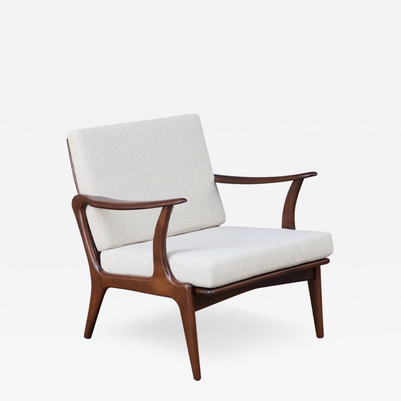 Mid Century Modern Italian Lounge Chair