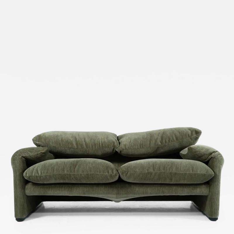 Mid Century Modern Maralunga Sofa by Vico Magistretti for Cassina