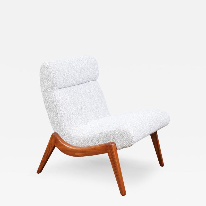 Mid Century Modern Sculpted Slipper Chair