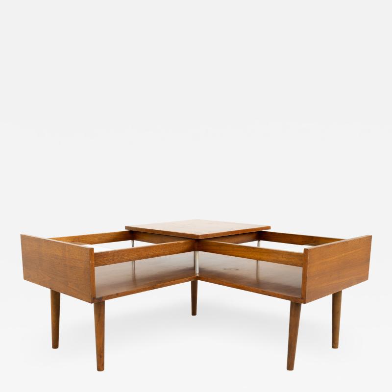 Milo Baughman Milo Baughman for Glenn of California Mid Century Walnut Corner Coffee Table