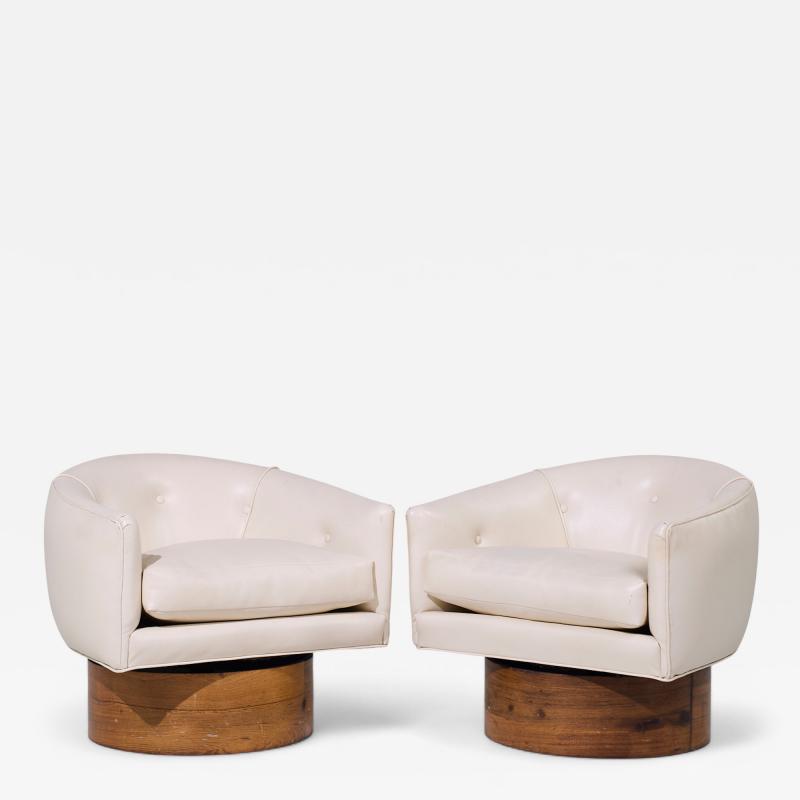 Milo Baughman Milo Baughman for Thayer Coggin Mid Century Rosewood Swivel Lounge Chairs Pair