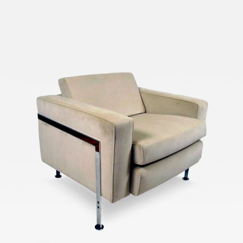 Milo Baughman Wide Chair in the Style of Milo Baughman