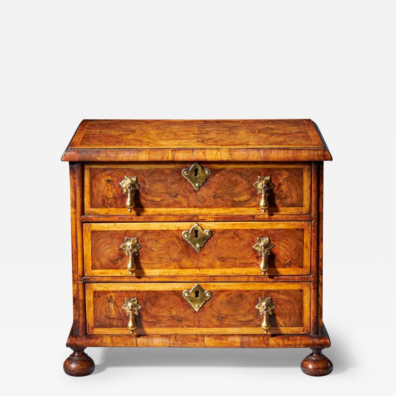 Miniature William and Mary 17th Century Diminutive Olive Oyster Chest C 1690