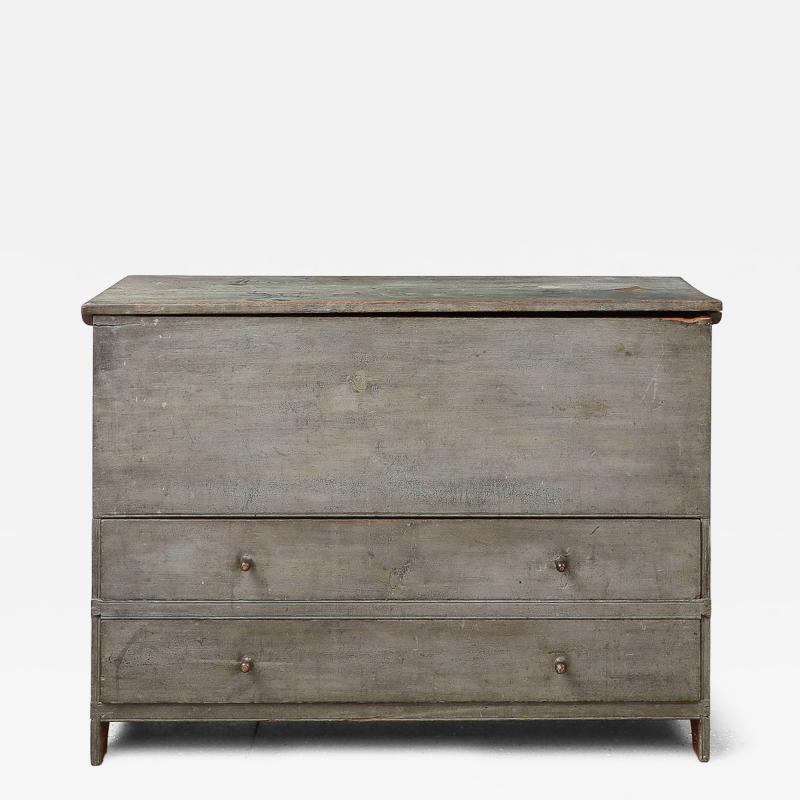 New England Lit Top Chest