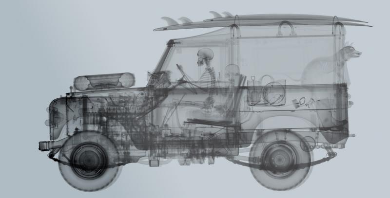 Nick Veasey Land Rover Surfer Grey