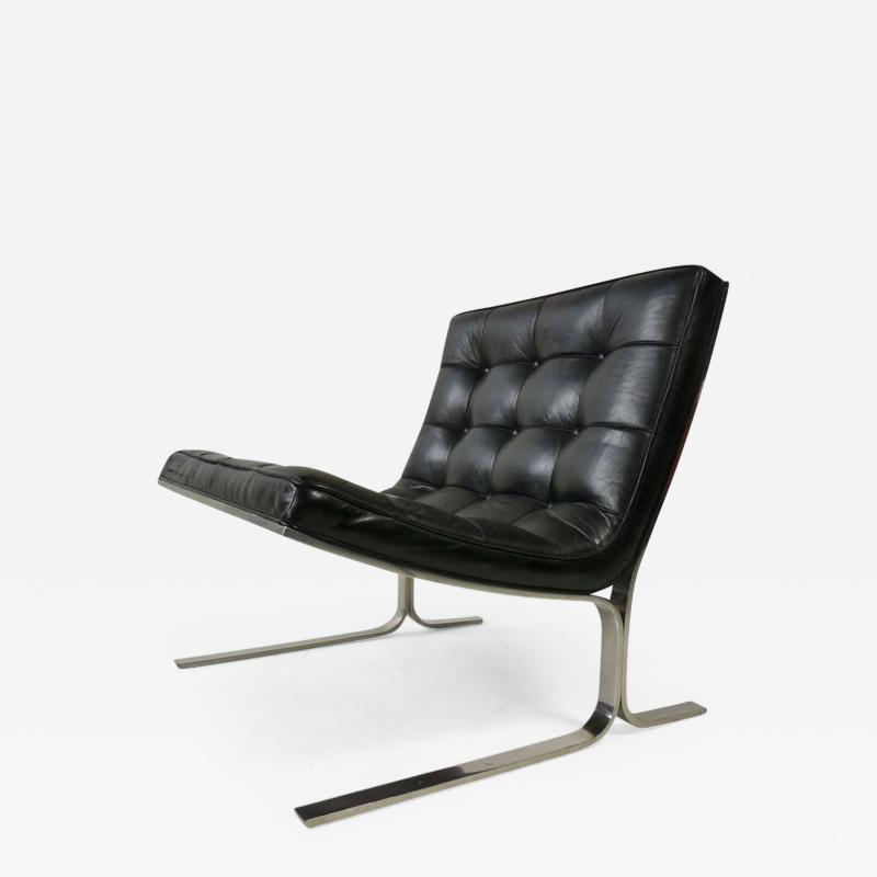 Nicos Zographos Nicos Zographos Black Leather Lounge Chair