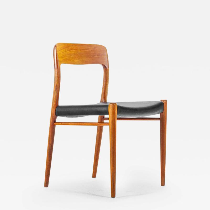 Niels Otto M ller Model 75 Desk Chair in Teak and Original Vinyl by Niels M ller