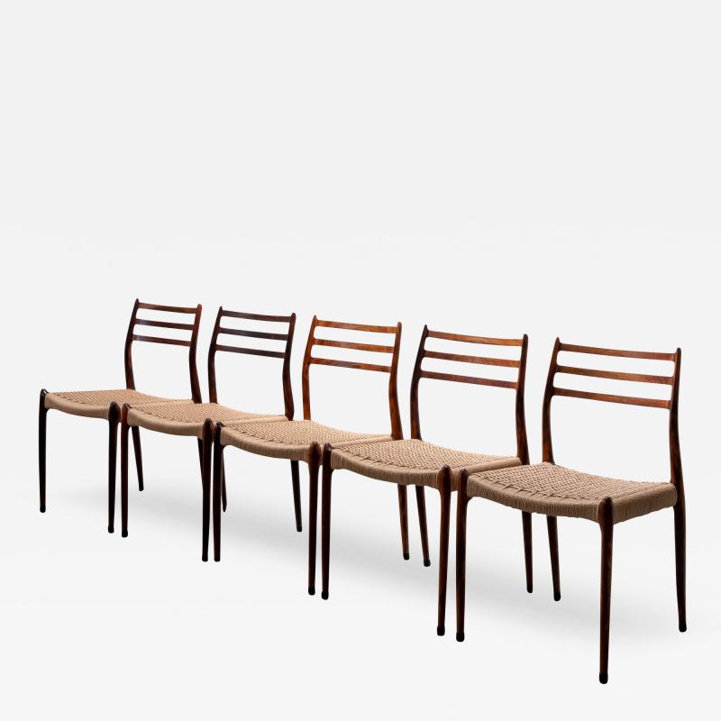 Niels Otto M ller Set of 5 Niels Otto M ller Dining Room Chairs in Wood and Danish Cord 1960s