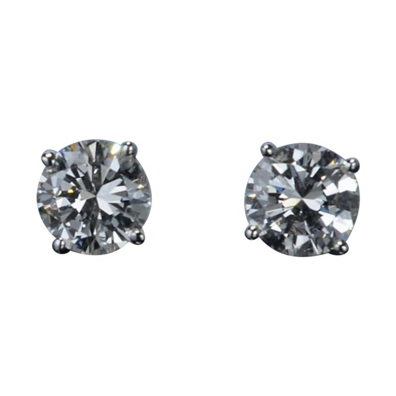 ONE PAIR OF ROUND DIAMOND EAR STUDS 1 85 CARAT