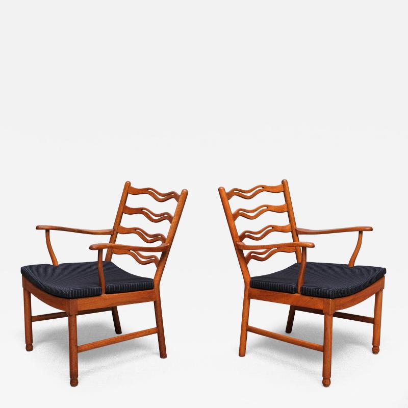Ole Wanscher Pair of Ole Wanscher Armchairs Model 1755 Fritz Hansen Denmark 1940s