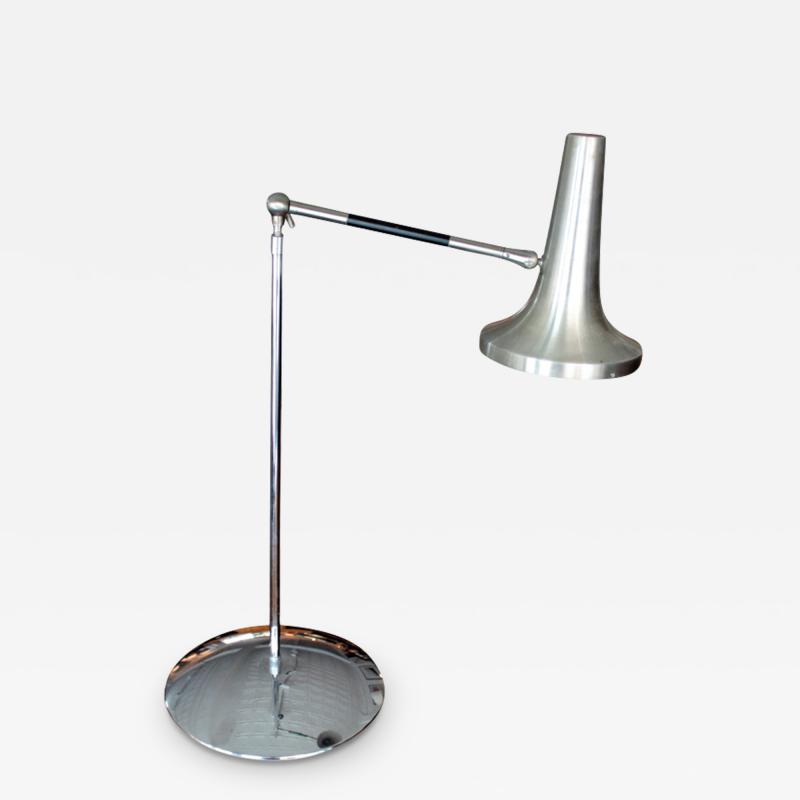 Oscar Torlasco Oscar Torlasco attr adjustable desk lamp