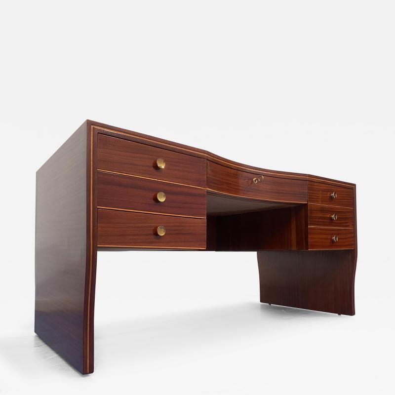 Osvaldo Borsani Italian Mid Century Executive desk designed by Osvaldo Borsani 1940