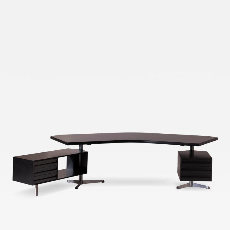 Osvaldo Borsani Osvaldo Borsani T96 Executive Desk for Tecno Italy 1956