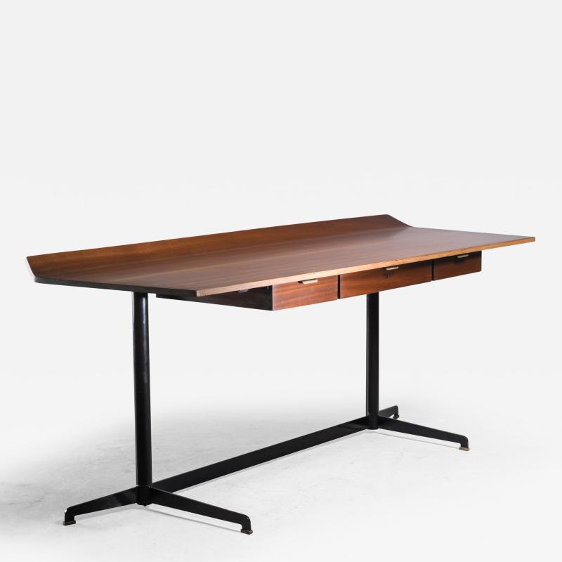 Osvaldo Borsani Osvaldo Borsani first edition T90 desk Italy 1950s