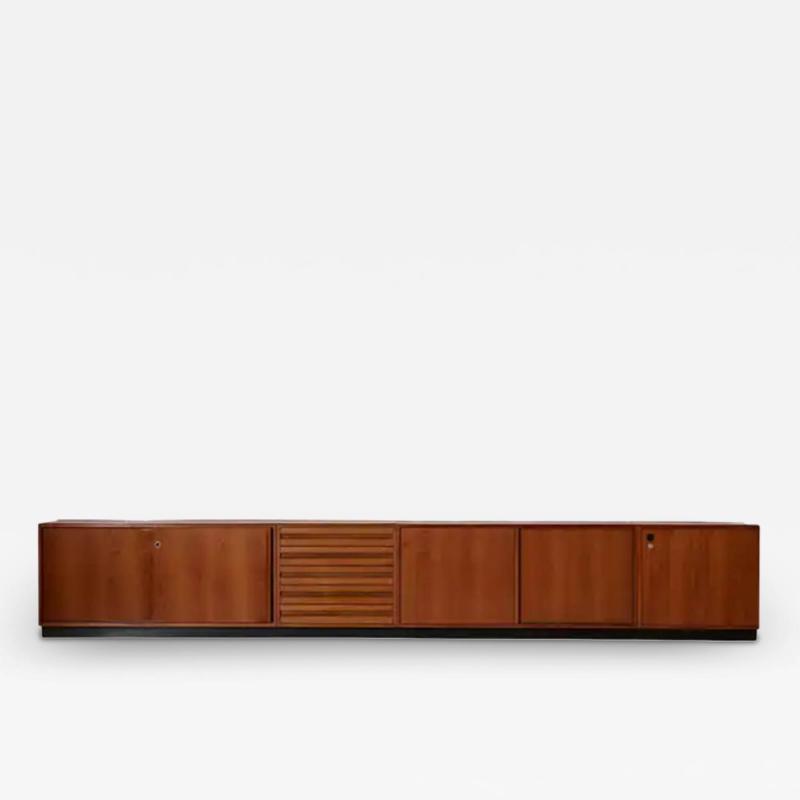 Osvaldo Borsani Osvaldo Borsani large modular credenza for Tecno Spa Italy 1950s