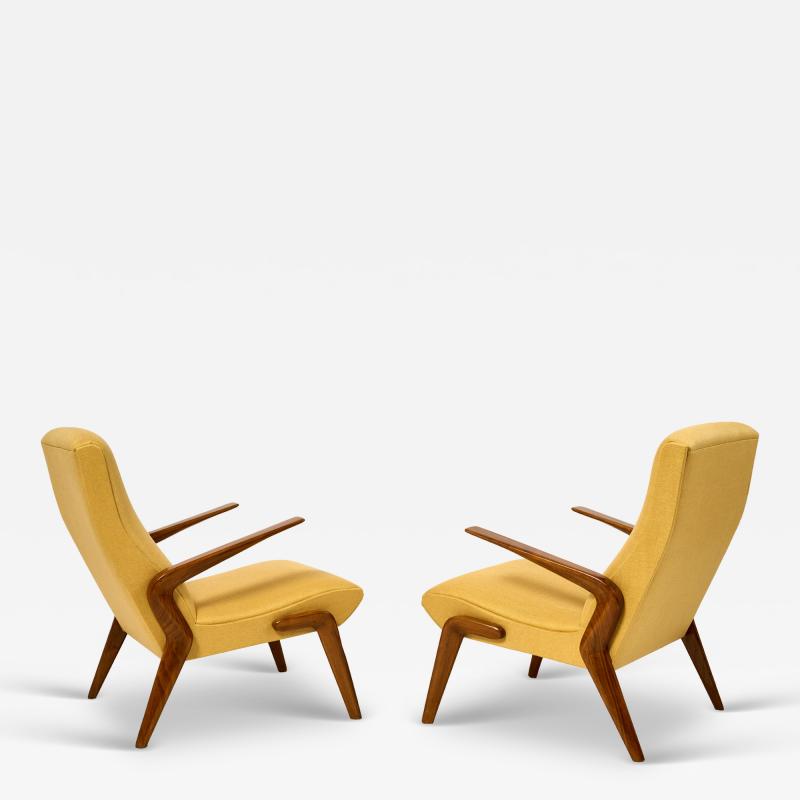 Osvaldo Borsani Rare Pair of Osvaldo Borsani Armchairs Italy ca 1953