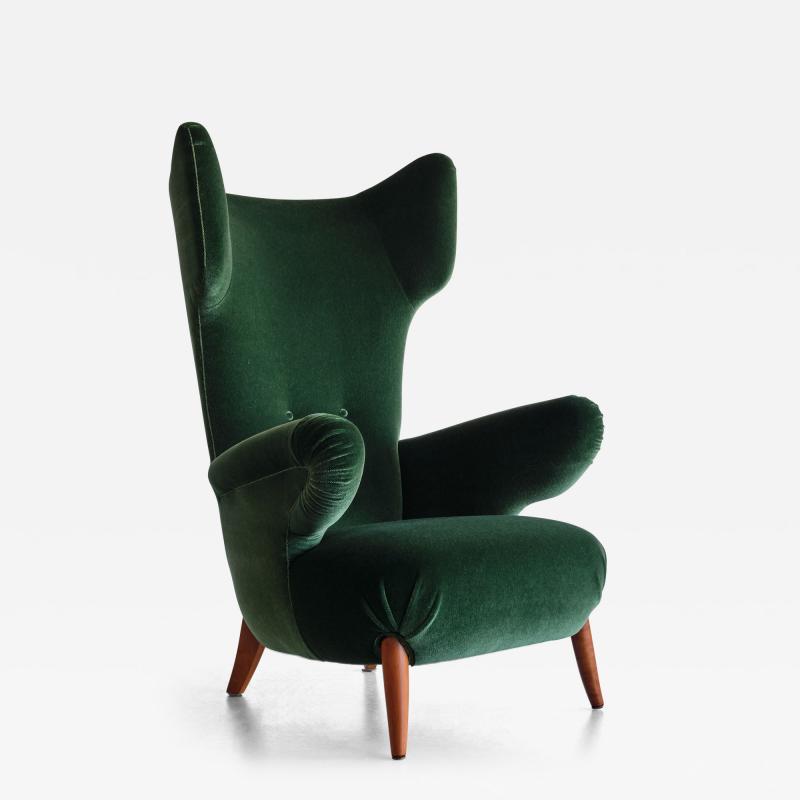 Ottorino Aloisio Important Ottorino Aloisio Wingback Chair in Green Mohair Colli Italy 1957