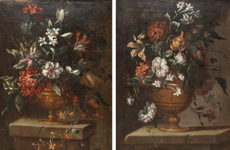 PAIR OF PAINTINGS OF FLOWERS SPANISH SCHOOL 18TH CENTURY