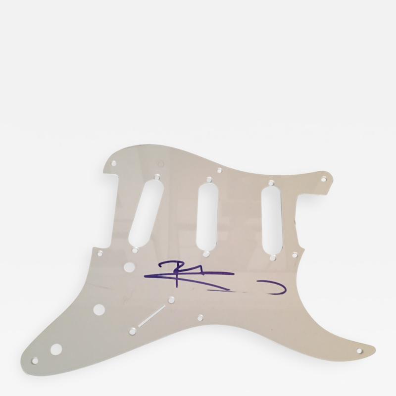PETER TOWNSHEND AUTOGRAPHED STRATOCASTER PICKGUARD