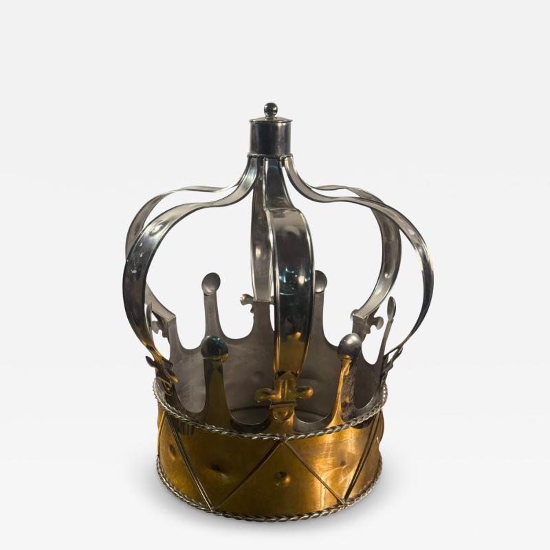 POST MODERN SILVERED METAL CROWN FORM WINE BOTTLE HOLDER