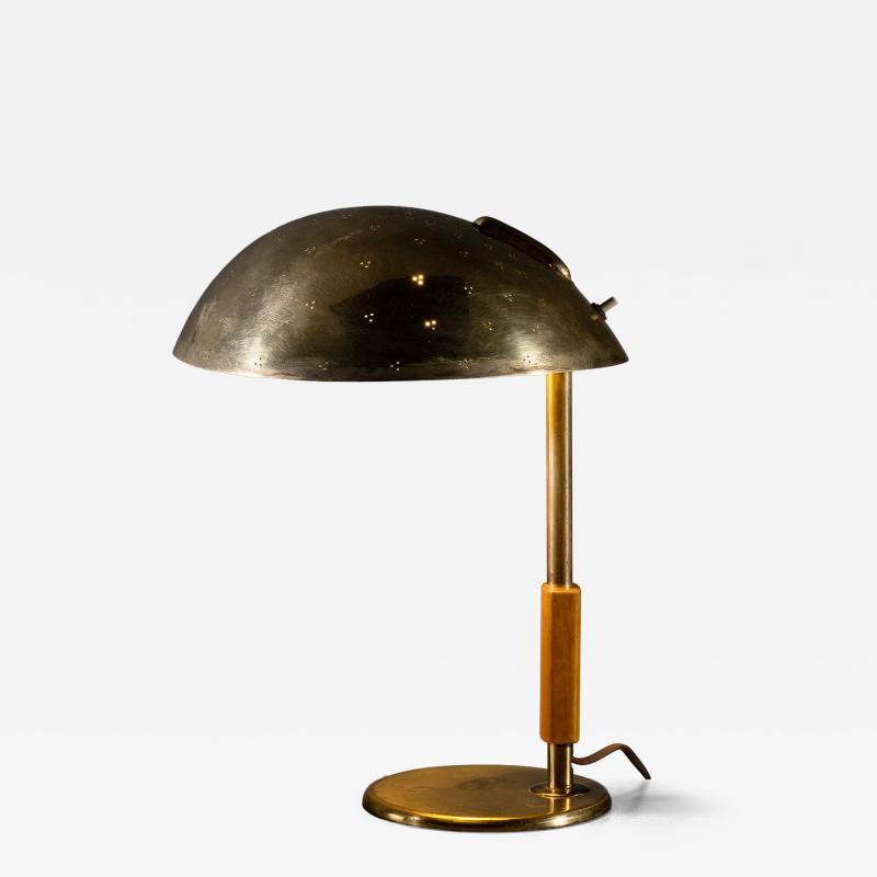 Paavo Tynell Paavo Tynell table lamp for Taito