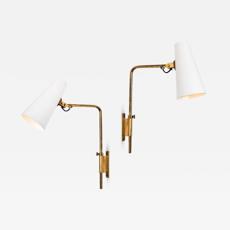 Paavo Tynell Pair of 1950s Paavo Tynell 9459 Wall Lights for Taito OY in White