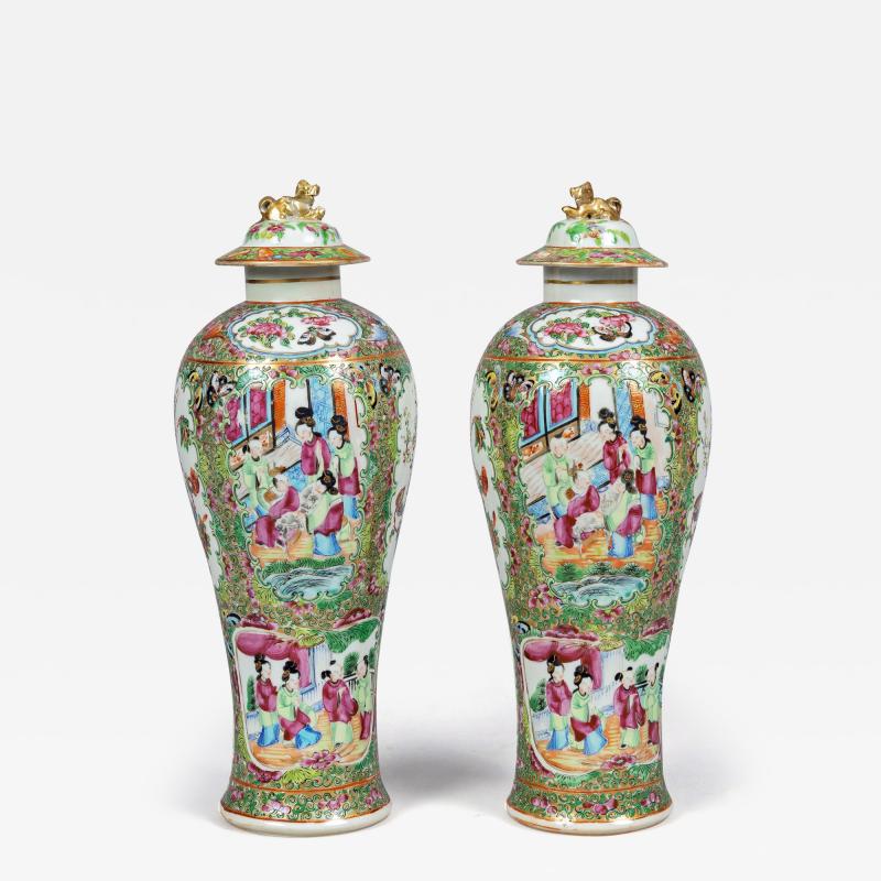 Pair Chinese Rose Medallion Lidded Vases