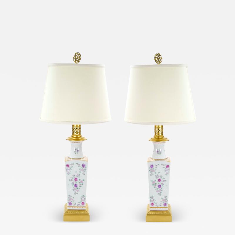 Pair Samson Hand Painted Porcelain Table Lamps With Gilt Gold Accent Wood Base