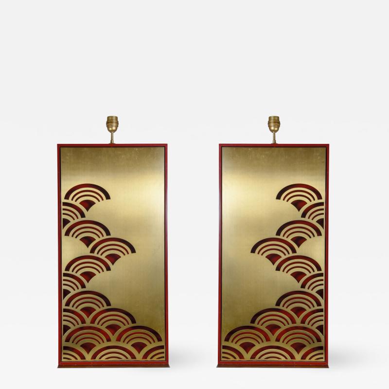 Pair of 1970s tall Lacquered wood lamps