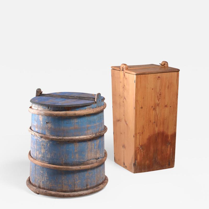 Pair of 19th century Folk art barrels from Sweden