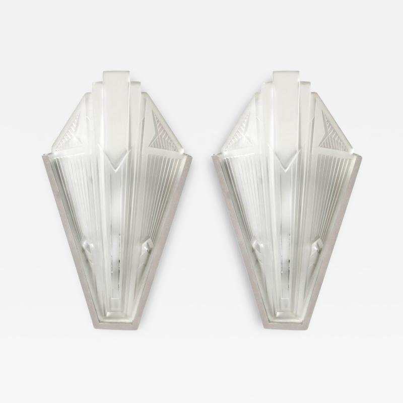 Pair of Art Deco Sconces by Soci t Dexploitation Des Verreries De Bagneaux