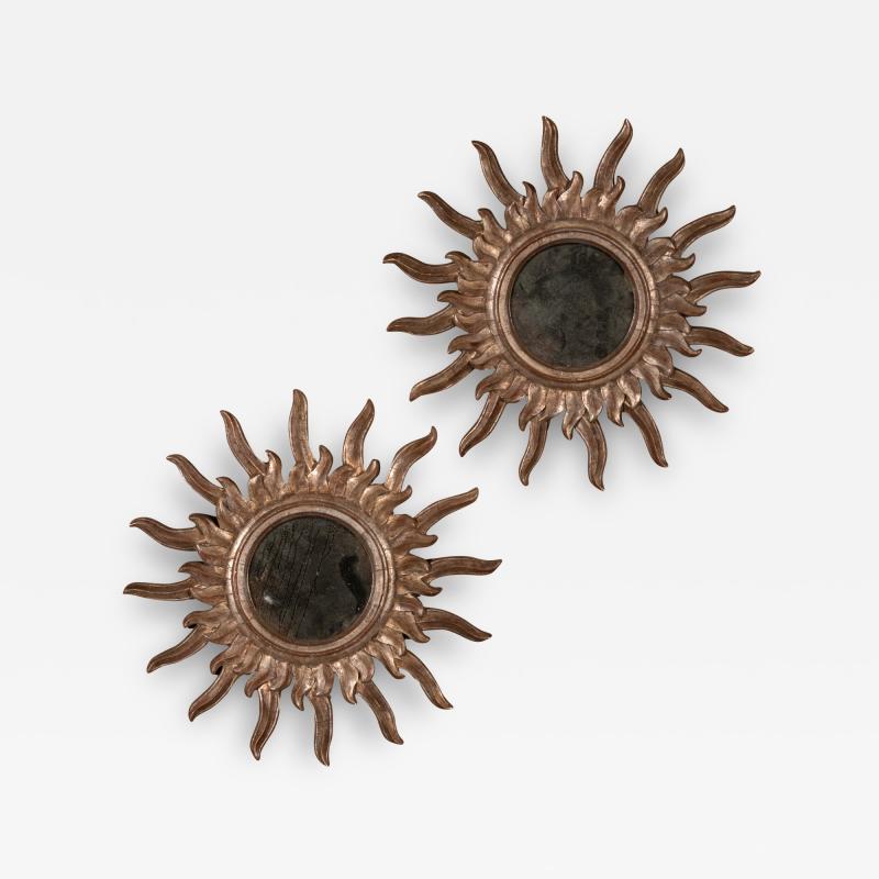 Pair of Contemporary Silvergilt Sunburst Mirrors Italy 20th Century