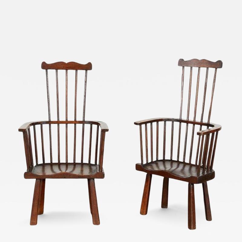 Pair of English Arts Crafts Windsor Armchairs c 1900