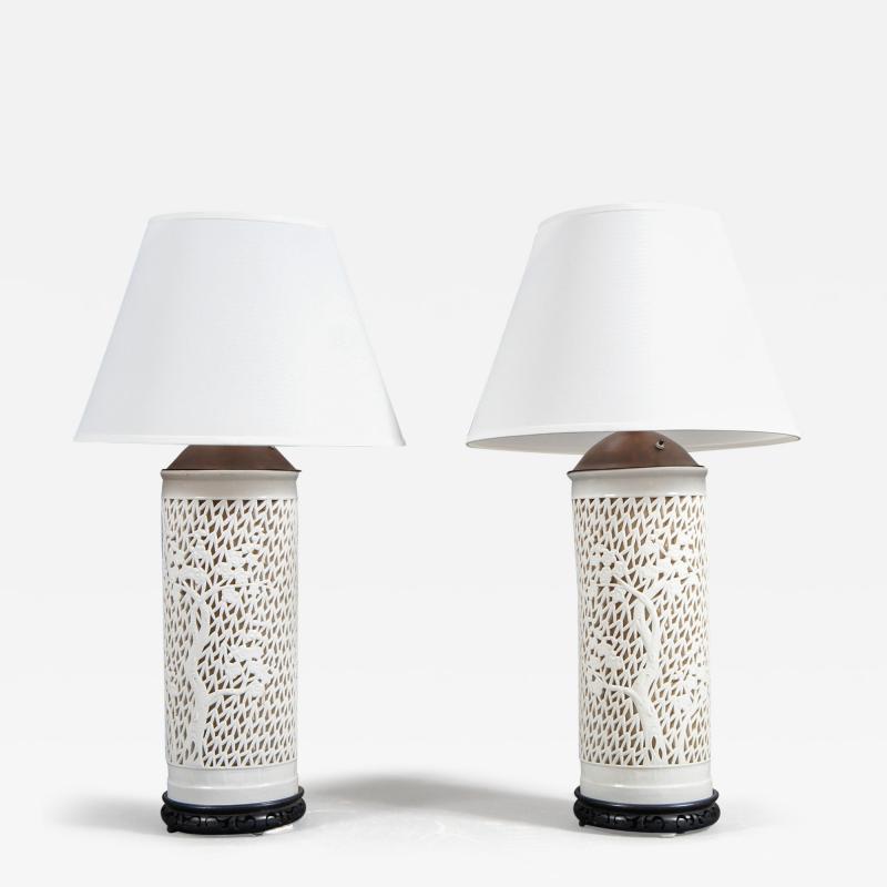 Pair of Japanese porcelain lamps