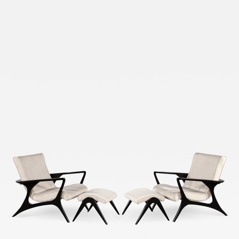 Pair of Mid Century Modern Contour Lounge Chairs by Vladimir Kagan