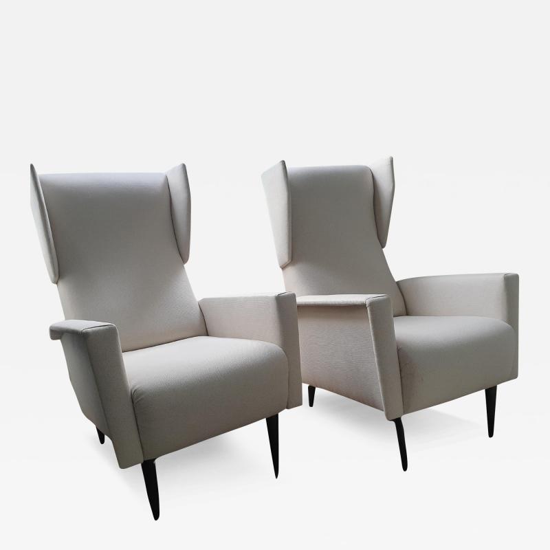 Pair of Mid Century Modern armchairs attributed to Gio Ponti 