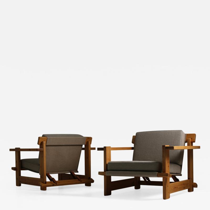 Pair of Scandinavian Lounge Chairs in Pine 1970s
