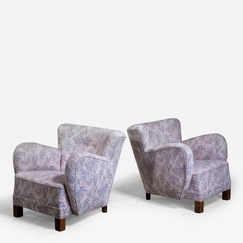 Pair of Scandinavian Modern lounge chairs