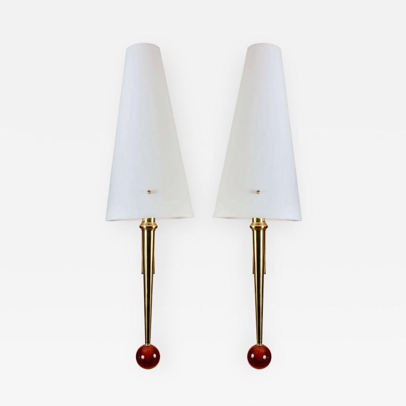 Pair of sconces in brass with glass shade