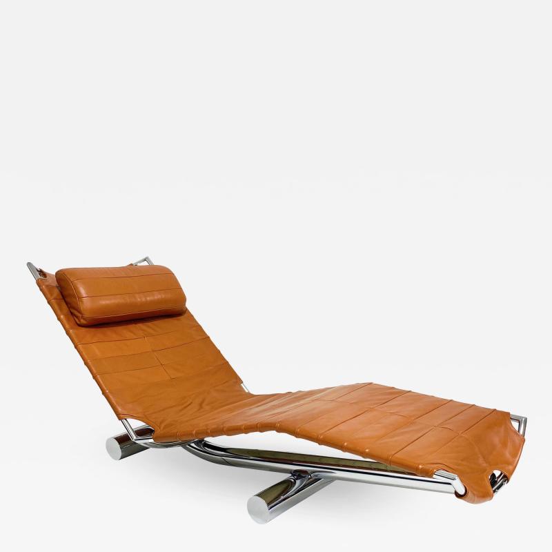 Paul Tuttle Chariot Chaise