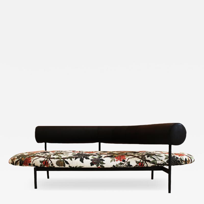 Pepe Cortes M O R sofa designed by Javier Mariscal and Pepe Cort s for Akaba in 1986 
