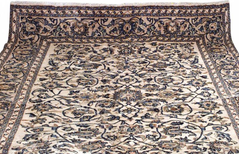 Persian Style Kashan Floral Rug