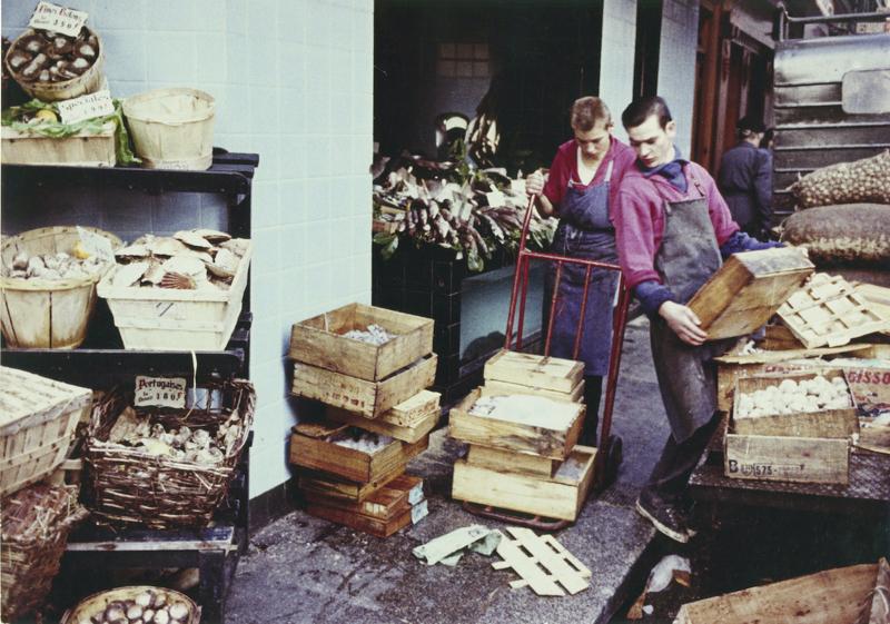 Peter Cornelius Market Delivery